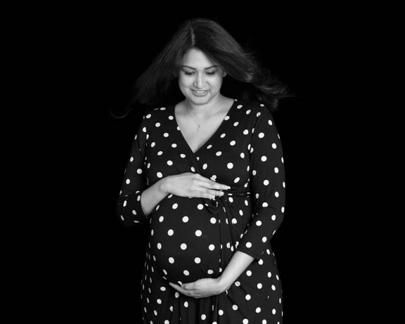 Pregnancy and Newborn Photographer London, Kent and Surrey