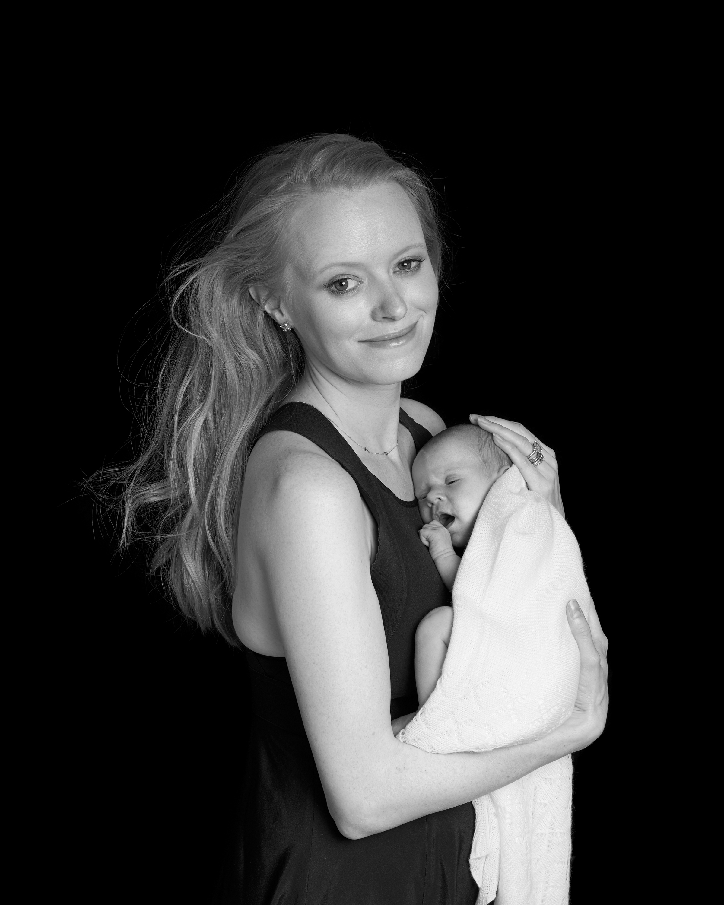 Pregnancy & Newborn Photoshoot, Kensington London