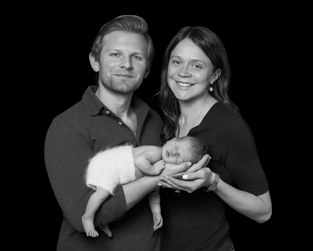 At-home family photo session Fulham – newborn photography